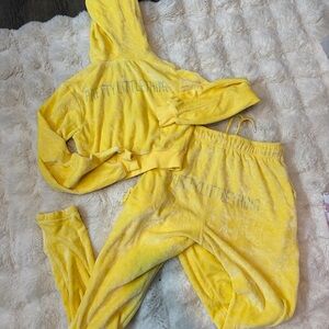 PrettyLittleThing Bright Yellow Velour Set